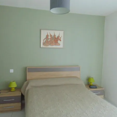 Διαμέρισμα Artemis 17 *